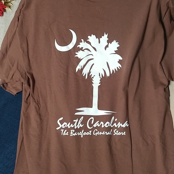 728  Two Size Large Fartacus & South Car Tee Shirt - Picture 6 of 6